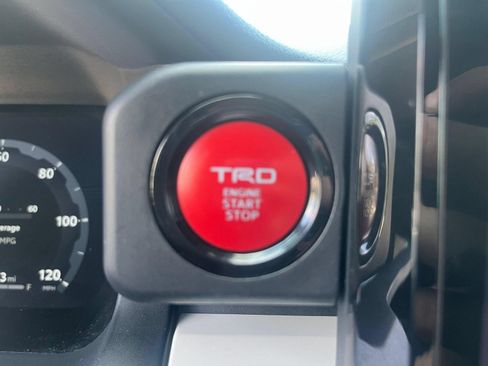 Used 2024 Toyota Tacoma TRD Off-Road AWD/4WD image 18