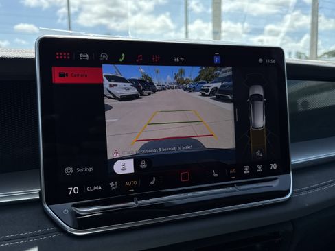 New 2026 Volkswagen Tiguan SE R-Line FWD image 27
