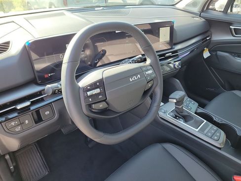 New 2026 Kia Sportage SX AWD/4WD image 24