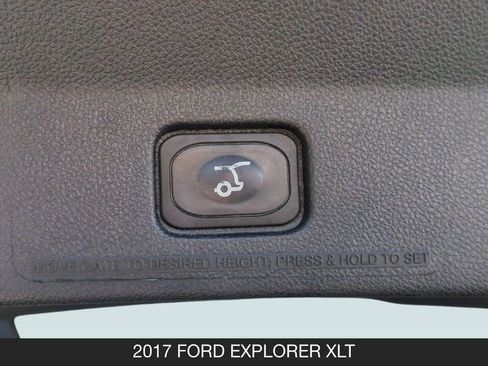 Used 2017 Ford Explorer XLT w/ Equipment Group 202A FWD image 26