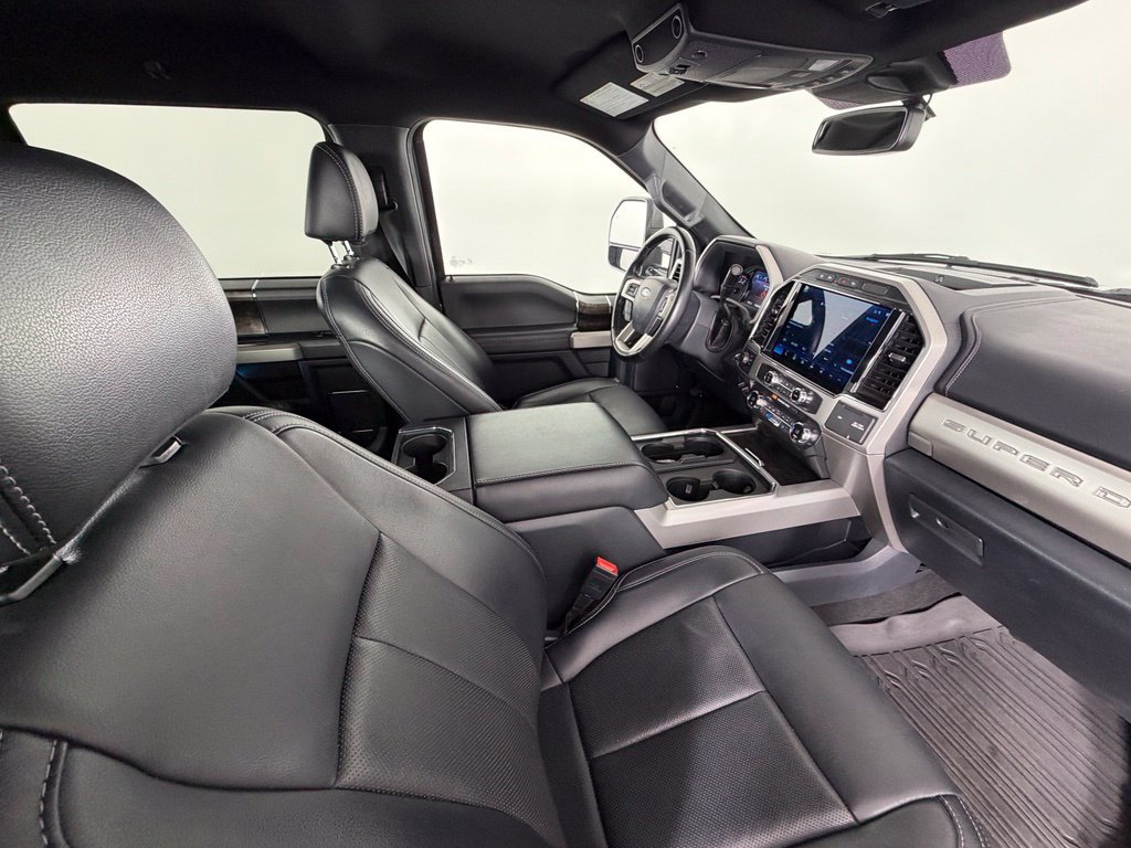Used 2022 Ford F250 Lariat w/ Black Appearance Package AWD/4WD image 42