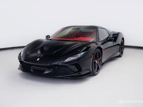 Used 2021 Ferrari F8 Tributo RWD image 2