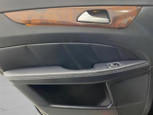 Used 2014 Mercedes-Benz CLS 550 4MATIC image 11