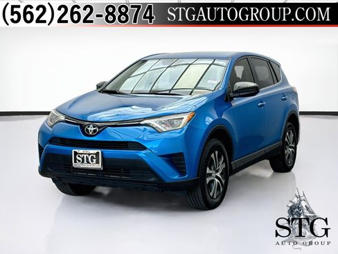 Used 2018 Toyota RAV4 LE w/ All Weather Liner Package FWD image 1