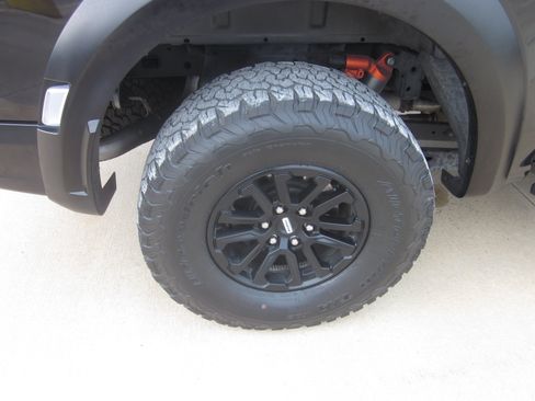 Used 2024 Ford F150 Raptor AWD/4WD image 7