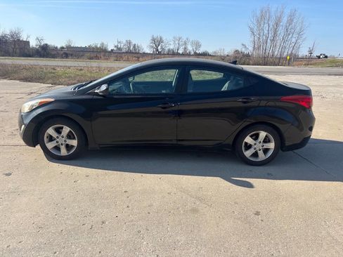 Used 2012 Hyundai Elantra GLS w/ Preferred Pkg 3 image 10