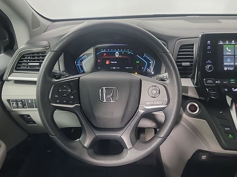 Used 2018 Honda Odyssey EX image 22