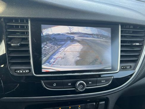 Used 2021 Buick Encore Preferred image 23