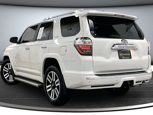 Used 2017 Toyota 4Runner Limited AWD/4WD image 4