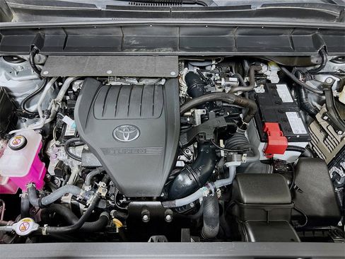 Used 2023 Toyota Highlander Limited image 27