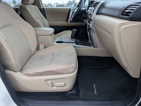 Used 2011 Toyota 4Runner SR5 image 21