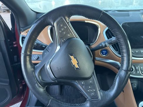 Used 2017 Chevrolet Volt Premier w/ Driver Confidence II Package image 6