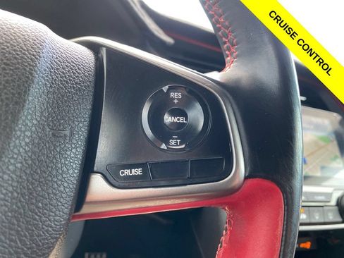 Used 2019 Honda Civic Type R image 11