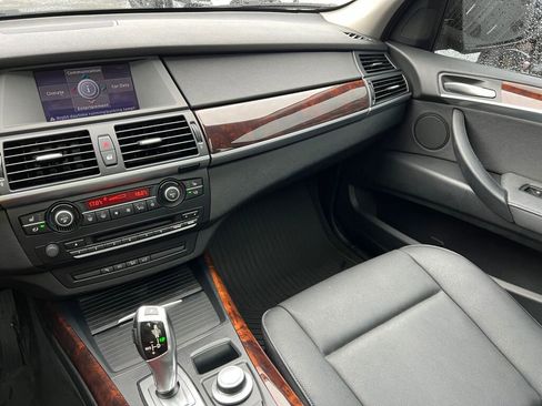 Used 2009 BMW X5 xDrive30i image 25