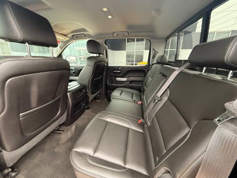Used 2015 Chevrolet Silverado 1500 LTZ Z71 w/ LTZ Plus Package AWD/4WD image 6