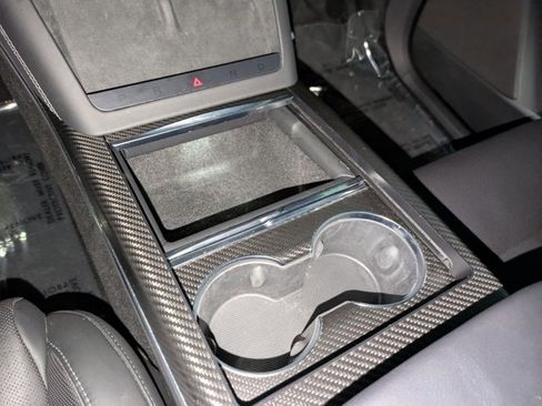 Used 2023 Tesla Model X Plaid image 12