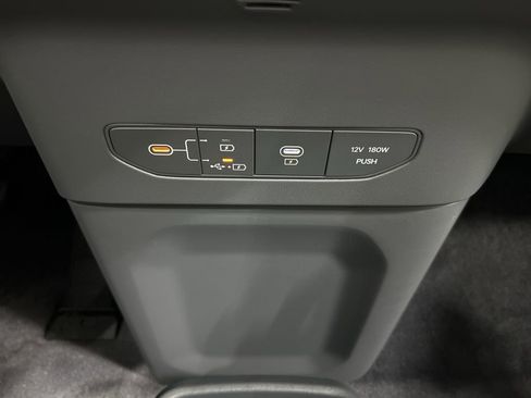 New 2026 Kia EV9 Wind image 21