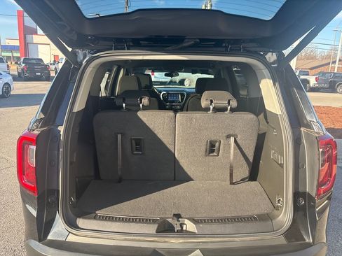 Used 2021 GMC Acadia SLE w/ Driver Convenience Package image 28