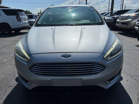 Used 2015 Ford Focus Titanium FWD image 3