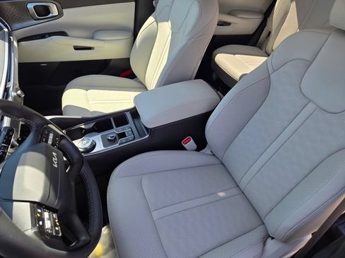 New 2026 Kia Sorento EX FWD image 17