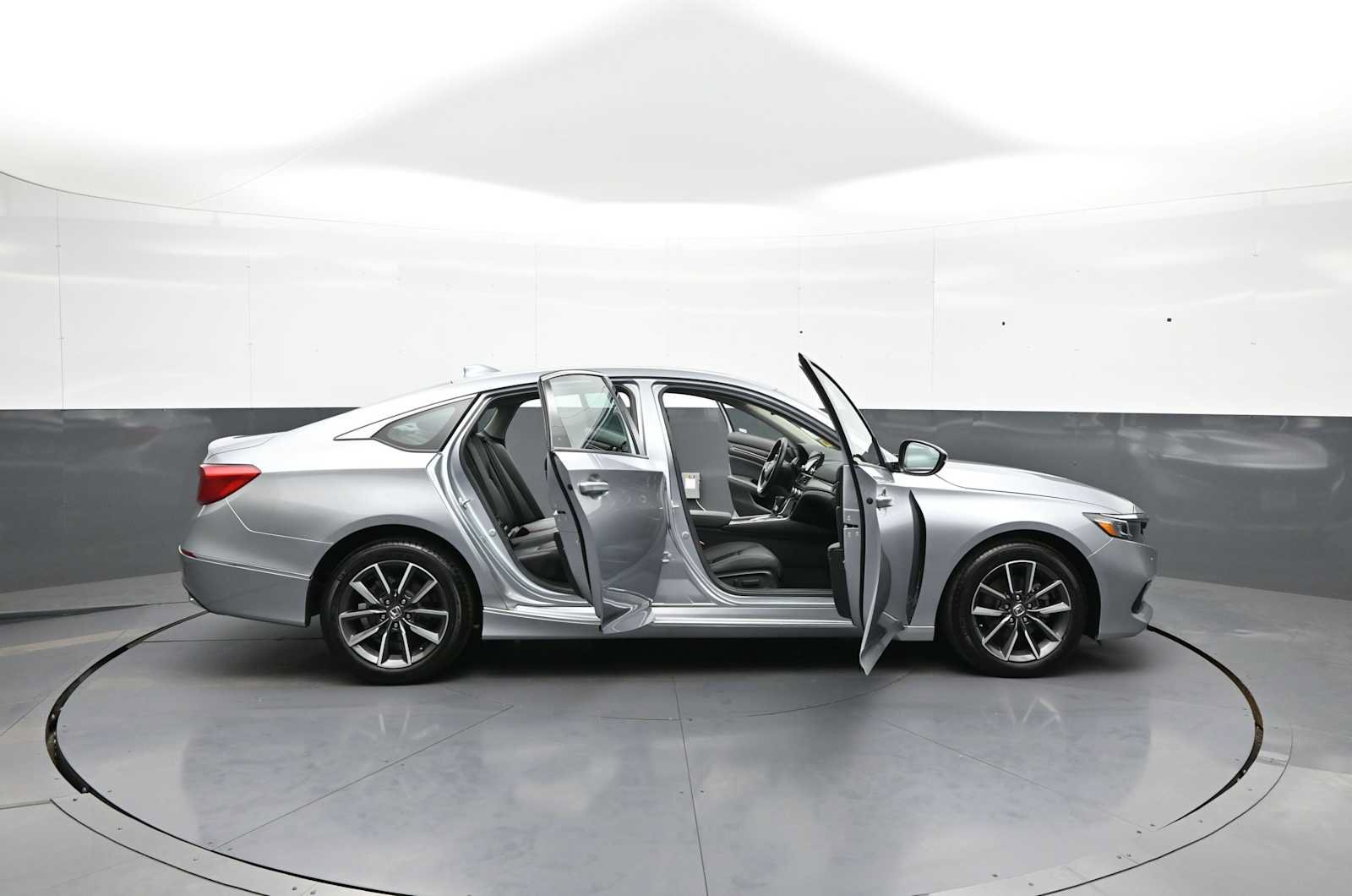 Certified 2022 Honda Accord EX-L image 42