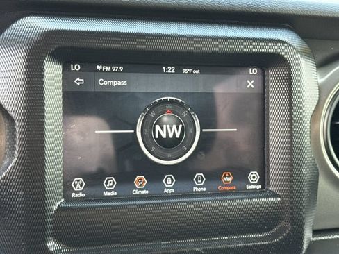 Used 2023 Jeep Wrangler Sport AWD/4WD image 27