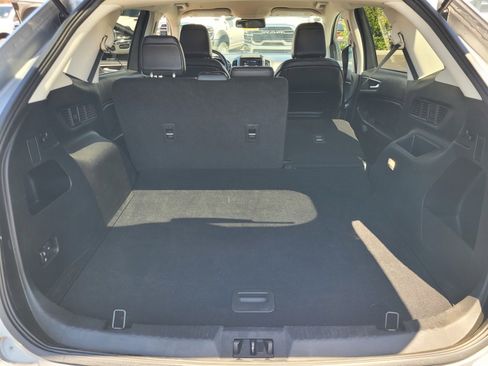 Used 2023 Ford Edge SEL AWD/4WD image 27