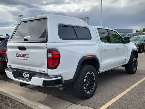 Used 2026 GMC Canyon AT4 w/ Technology Plus Package AWD/4WD image 4