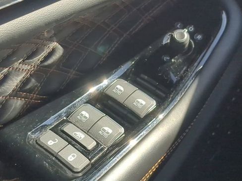 Certified 2023 Jeep Grand Cherokee Summit image 28