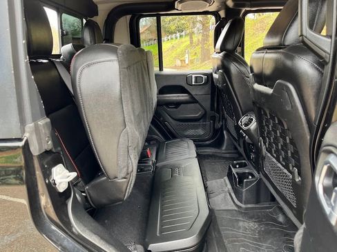 Used 2020 Jeep Gladiator Rubicon AWD/4WD image 40