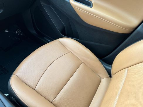 Used 2018 Chevrolet Equinox Premier AWD/4WD image 30