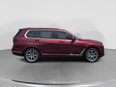 Used 2024 BMW X7 xDrive40i w/ Premium Package AWD/4WD image 6