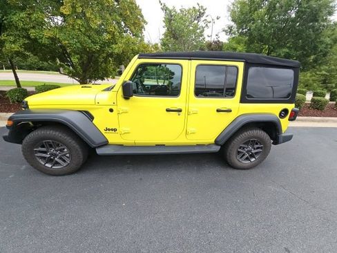 Used 2024 Jeep Wrangler Unlimited Sport AWD/4WD image 1