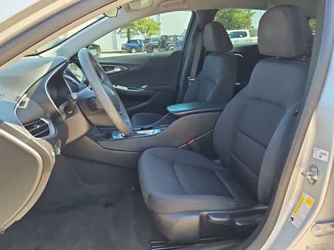 Used 2021 Chevrolet Malibu LS FWD image 14
