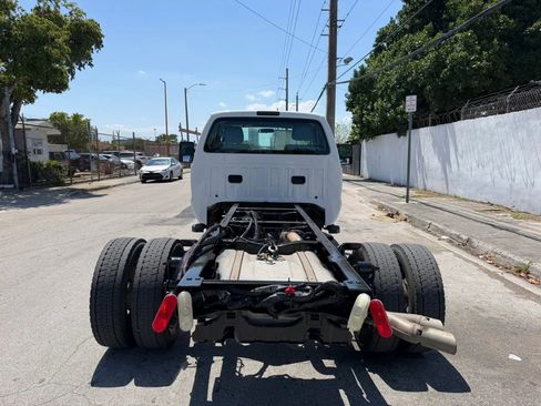 Used 2015 Ford F450 XL w/ Power Equipment Group AWD/4WD image 3