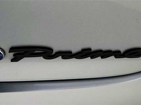 Used 2024 Toyota Prius Prime image 25