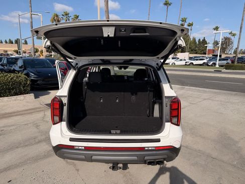 Used 2024 Hyundai Palisade SEL FWD image 20