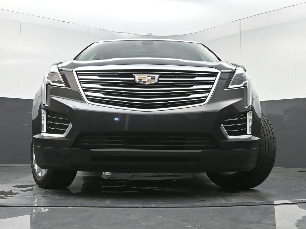 Used 2017 Cadillac XT5 Premium Luxury FWD image 27