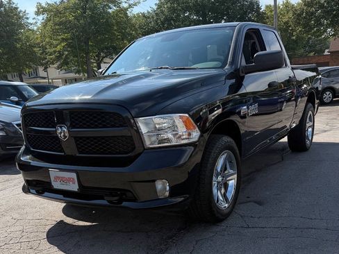 Used 2016 RAM 1500 Express w/ Popular Equipment Group AWD/4WD image 3