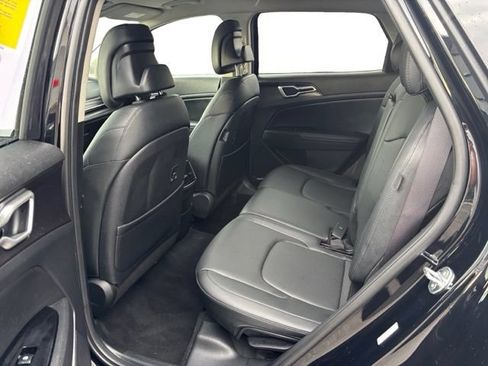 Certified 2024 Kia Sportage EX AWD/4WD image 12