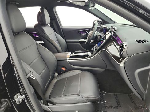 Used 2026 Mercedes-Benz GLC 300 image 25