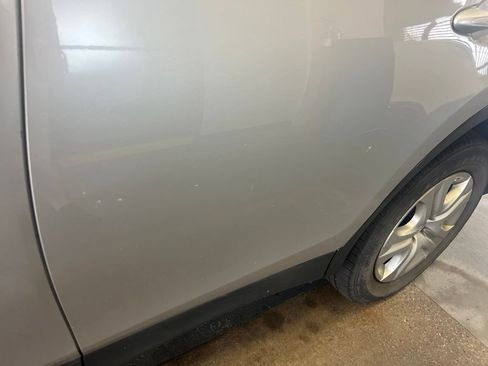 Used 2015 Toyota RAV4 LE AWD/4WD image 16