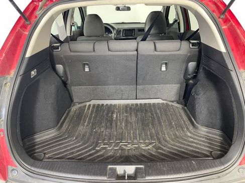 Certified 2018 Honda HR-V LX image 12