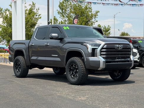 Used 2024 Toyota Tundra Limited AWD/4WD image 54