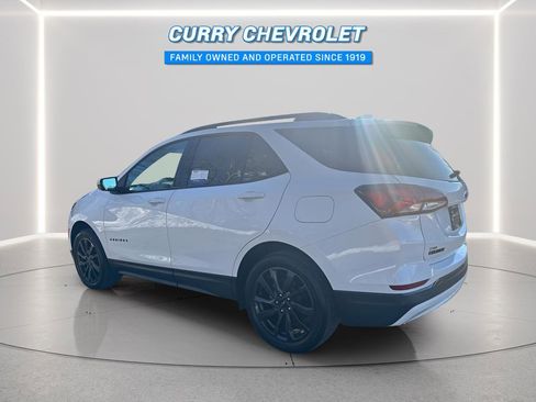 Used 2022 Chevrolet Equinox RS w/ Infotainment Package image 10