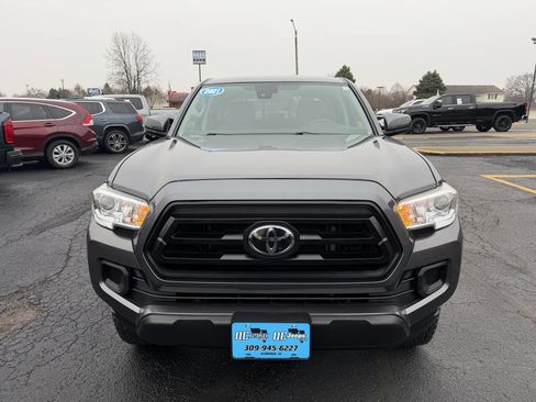 Used 2021 Toyota Tacoma SR image 4
