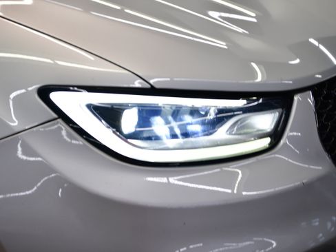 Used 2024 Chrysler Pacifica Touring-L image 33