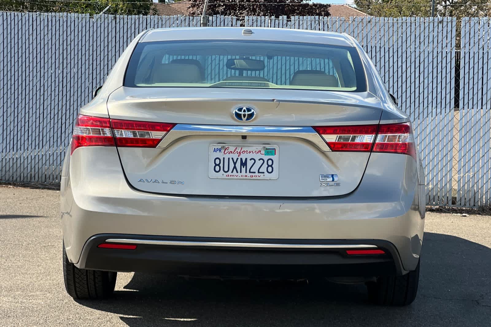 Used 2015 Toyota Avalon XLE Touring FWD image 4
