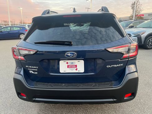 Certified 2025 Subaru Outback Premium w/ Popular Package #1A image 6