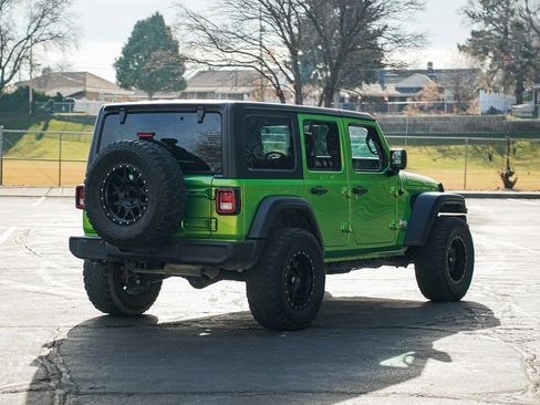 Used 2018 Jeep Wrangler Unlimited Sport image 5